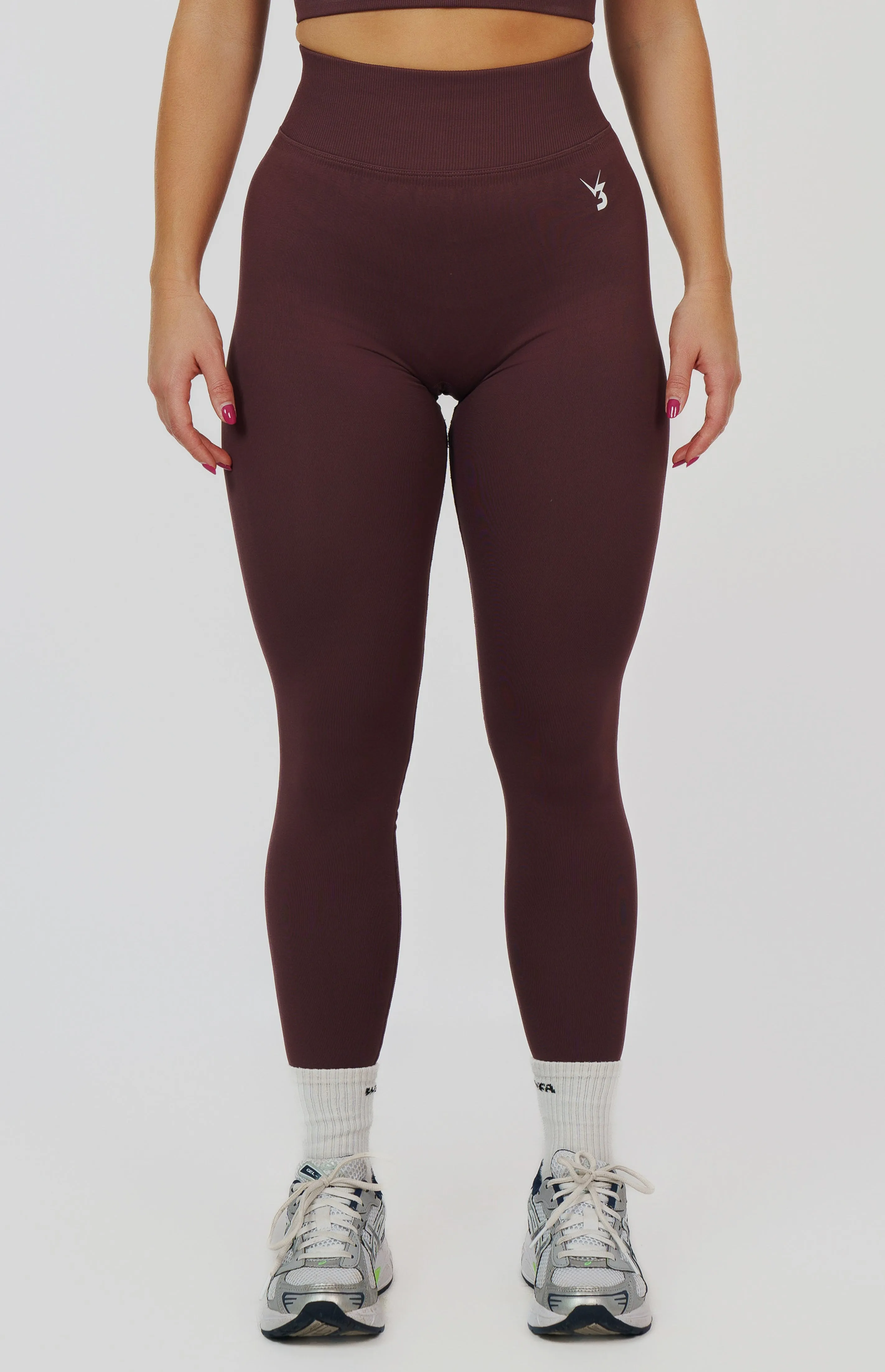 Form Seamless Scrunch Sports Bra, Leggings & Shorts Set - Plum Purple
