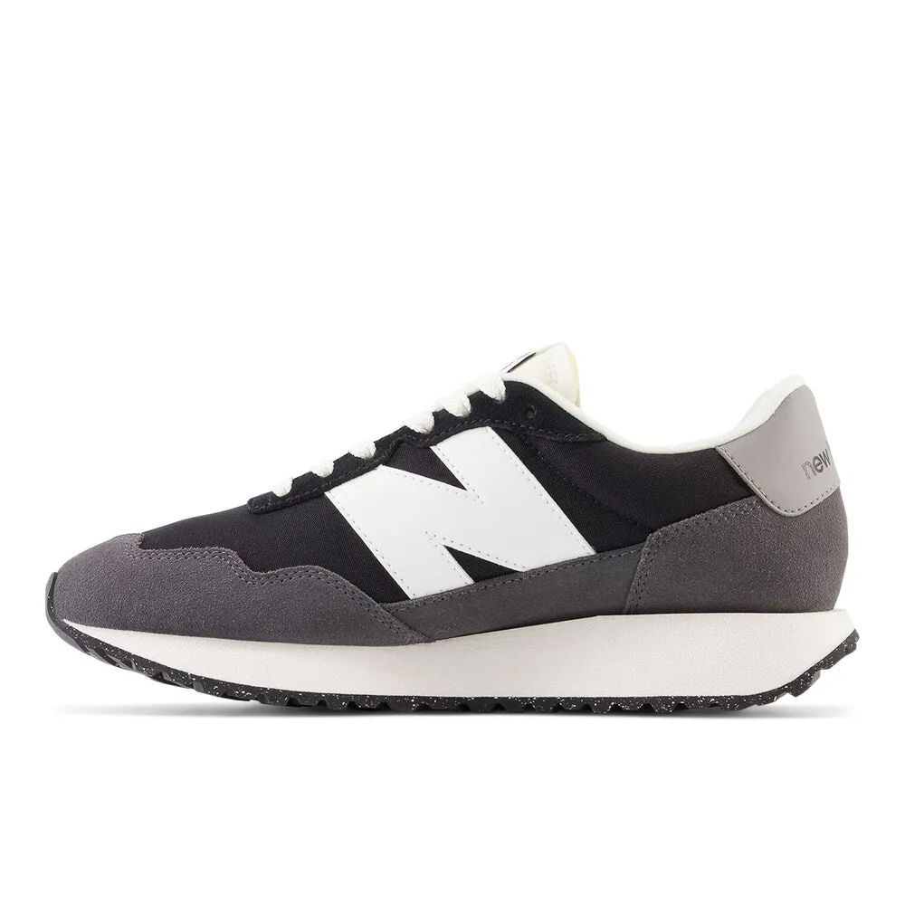 New Balance 237 sneakers, black