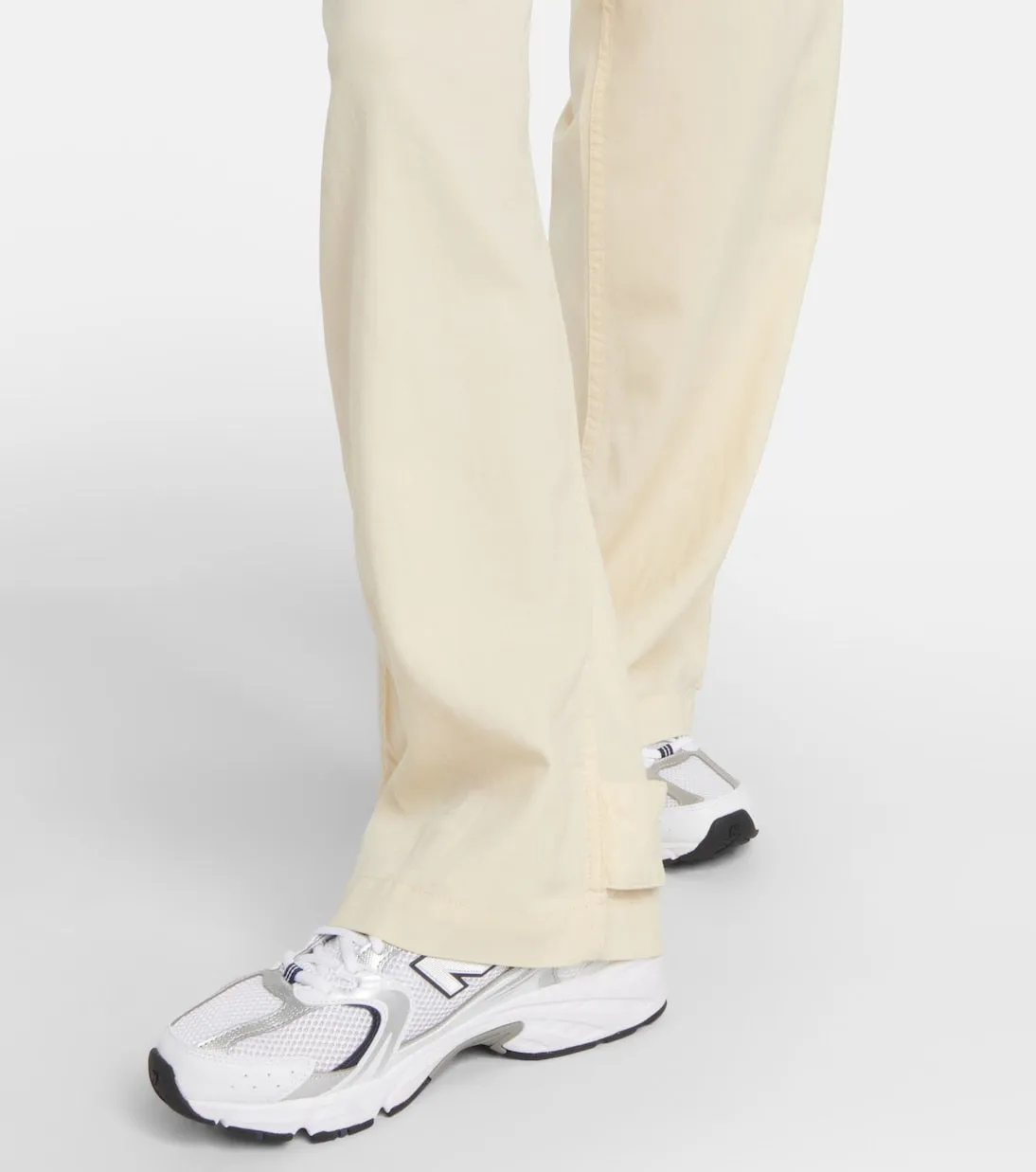 New Balance 530 sneakers, white/blue